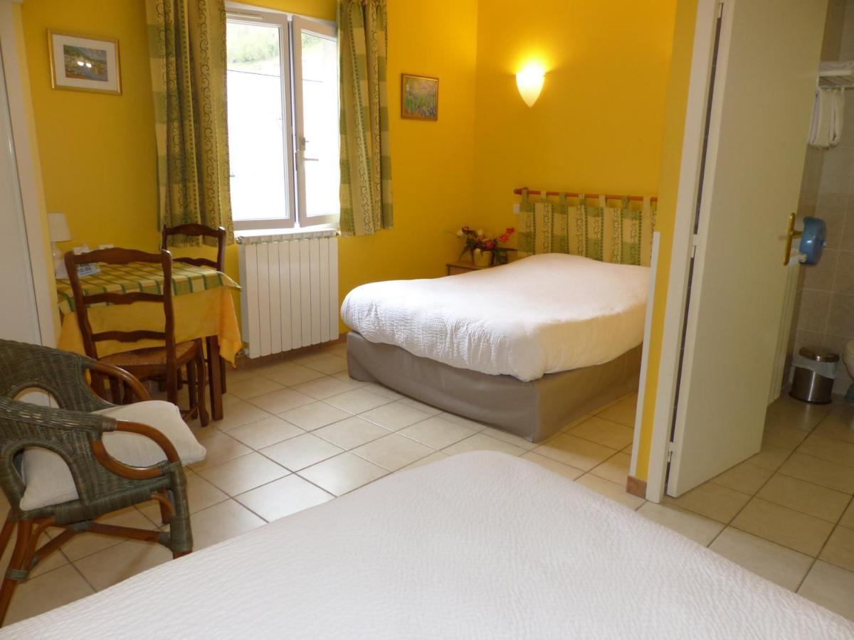 Hotel Logis Auberge De L'Isard Saint-Lary  Exterior foto