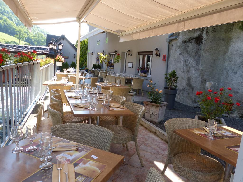 Hotel Logis Auberge De L'Isard Saint-Lary  Exterior foto